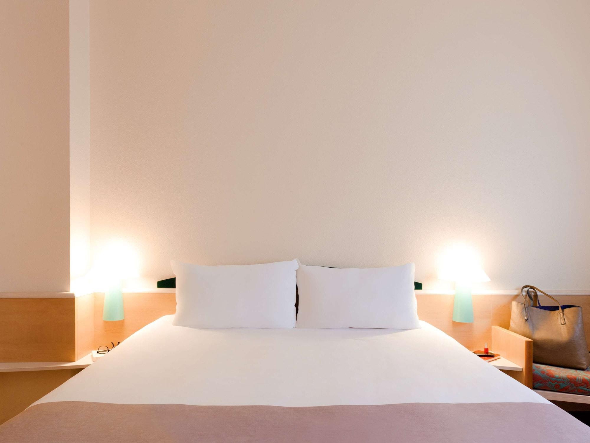 Ibis Bilbao Barakaldo Hotel Buitenkant foto