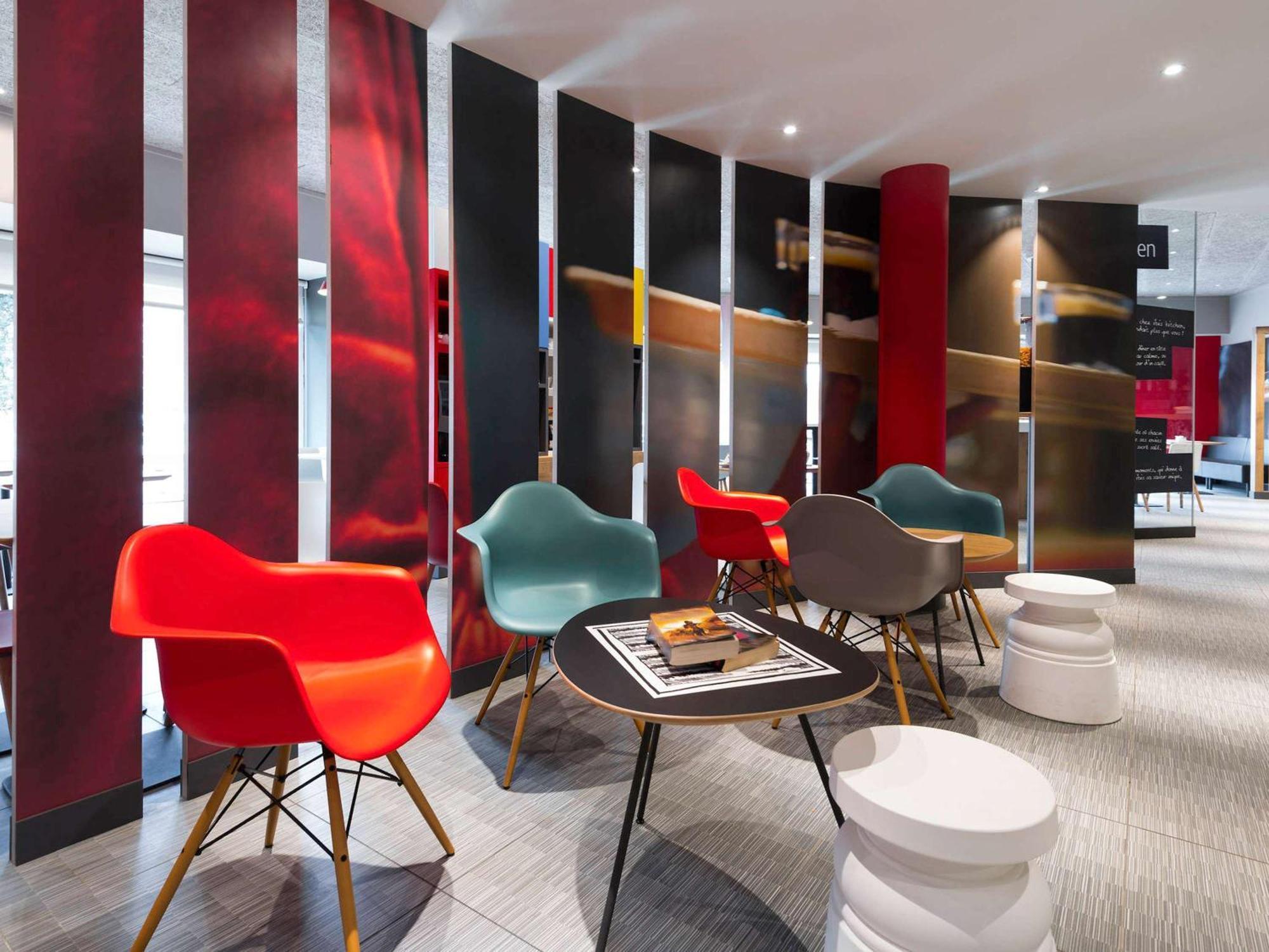Ibis Bilbao Barakaldo Hotel Buitenkant foto