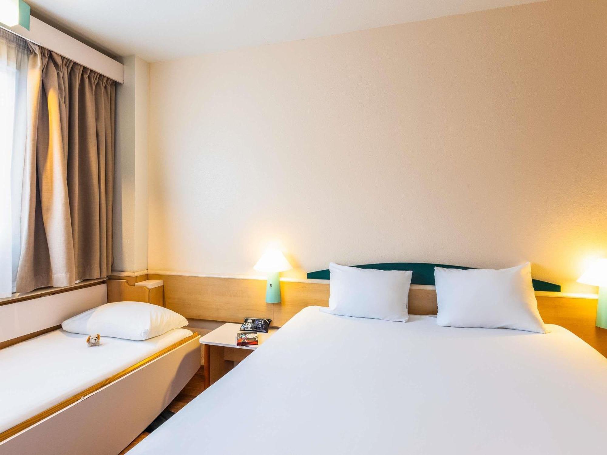 Ibis Bilbao Barakaldo Hotel Buitenkant foto