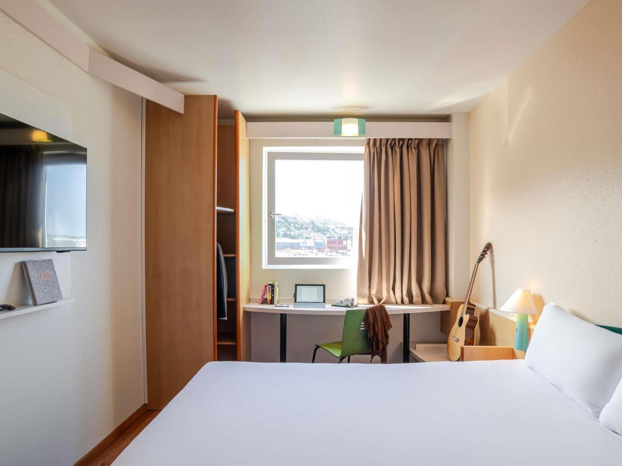 Ibis Bilbao Barakaldo Hotel Buitenkant foto