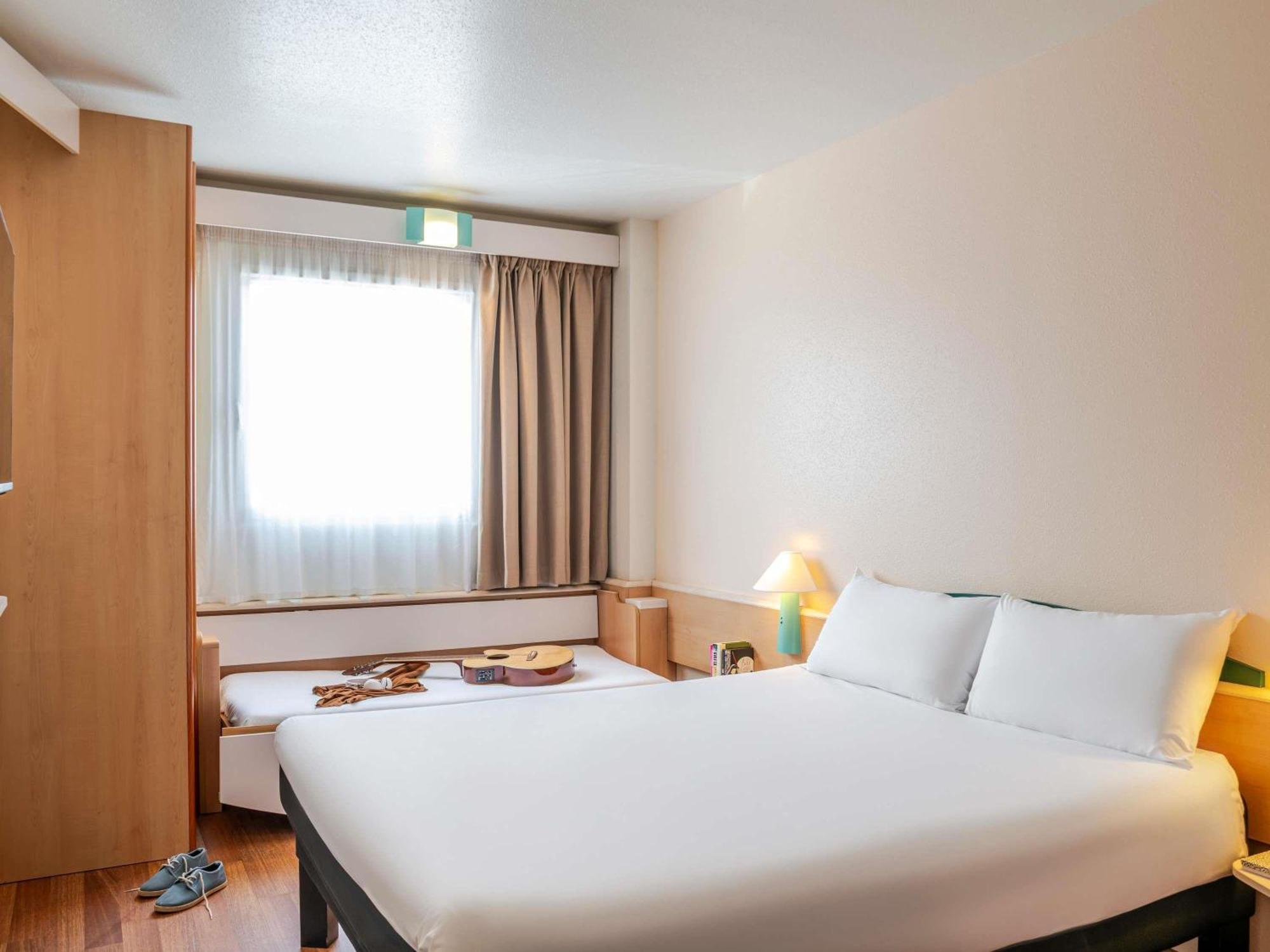 Ibis Bilbao Barakaldo Hotel Buitenkant foto